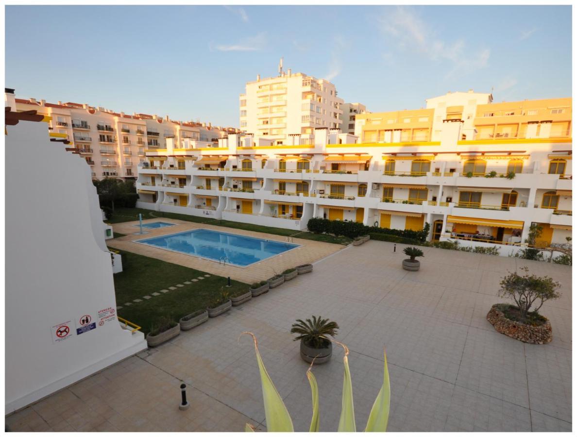 Apartamentos Capitolina كوارتيرا المظهر الخارجي الصورة